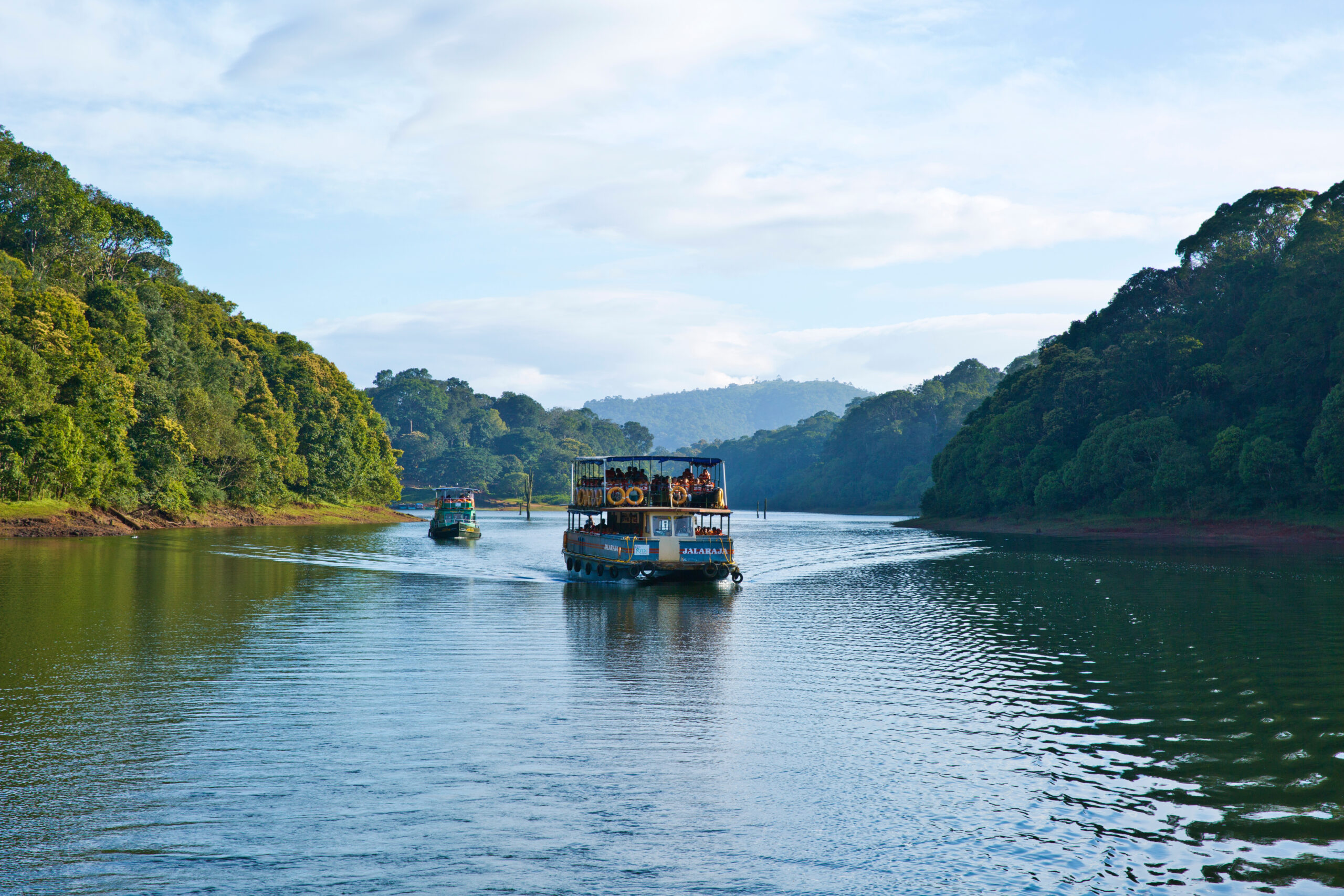 Thekkady,,Kerala/india,-,September,24,,2013:,Tourists,On,Board,Kerala