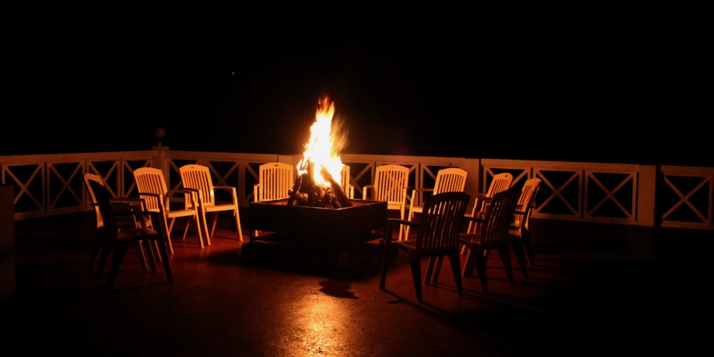 Evening Parties with Campfire